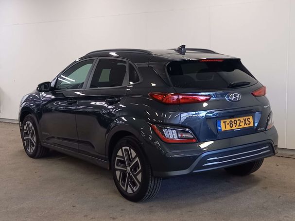 Hyundai Kona EV 150 kW image number 2