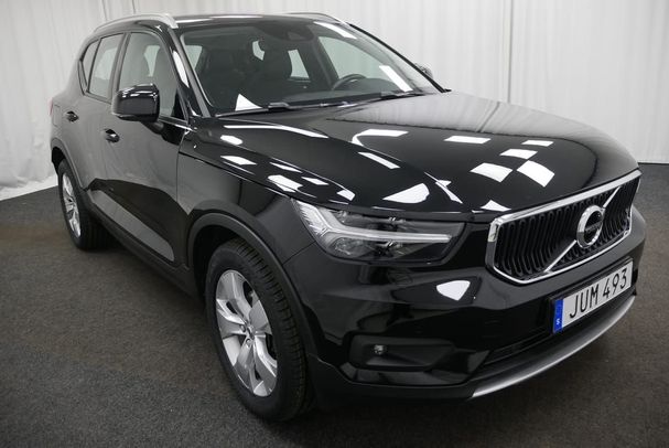 Volvo XC40 D3 Momentum 111 kW image number 2