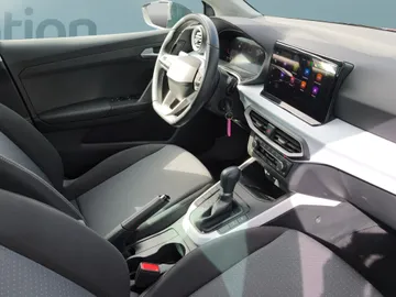 Car image 21