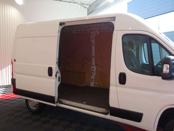 Peugeot Boxer HDi 333 L2H2 103 kW image number 13