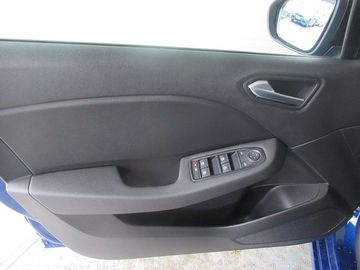 Car image 22