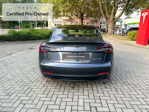 Tesla Model 3 Long Range AWD 258 kW image number 19