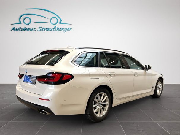 BMW 530d Touring xDrive 210 kW image number 4