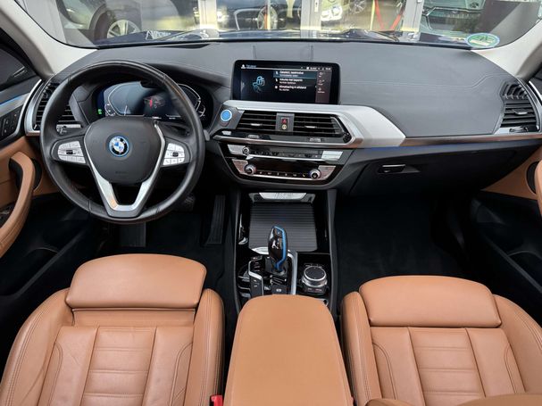 BMW iX3 80 kWh 210 kW image number 13