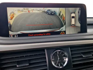 Car image 21