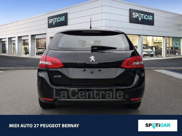 Peugeot 308 1.2 PureTech Active 81 kW image number 6