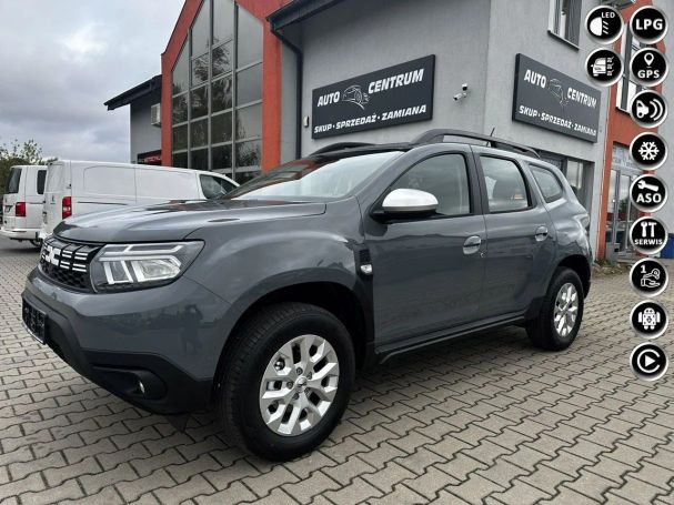 Dacia Duster TCe 100 Essential 74 kW image number 3