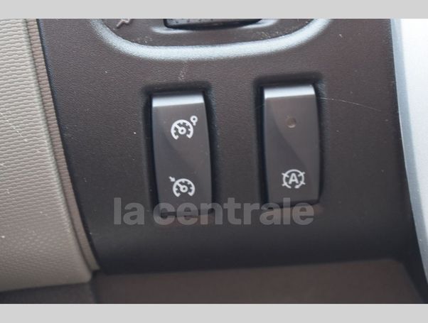 Renault Trafic DCi 95 L1H1 70 kW image number 9