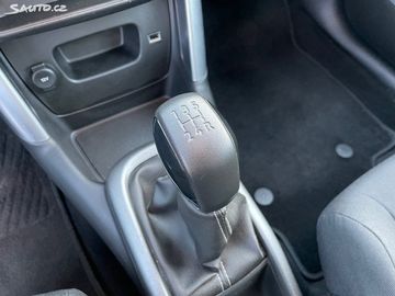 Car image 30