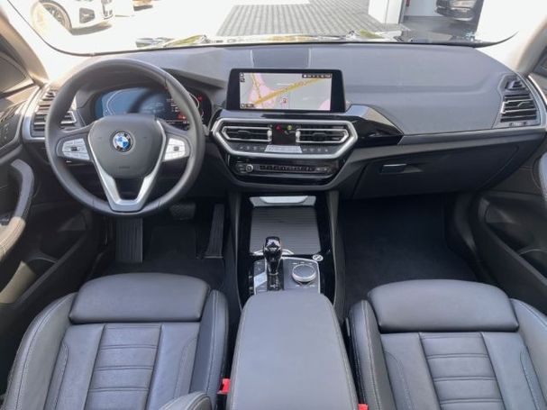 BMW X3 xDrive20i 135 kW image number 7