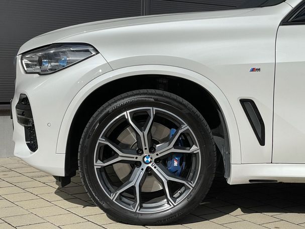 BMW X5 xDrive 250 kW image number 30