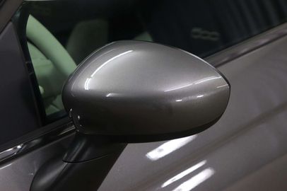 Car image 31