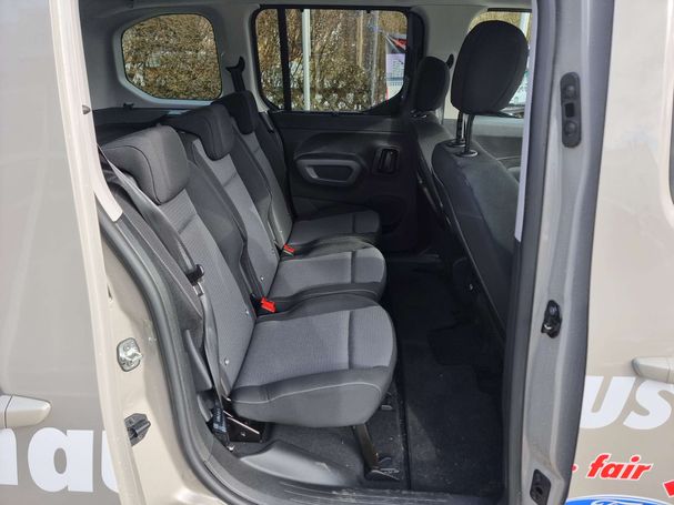 Toyota Proace City Verso Team 100 kW image number 12