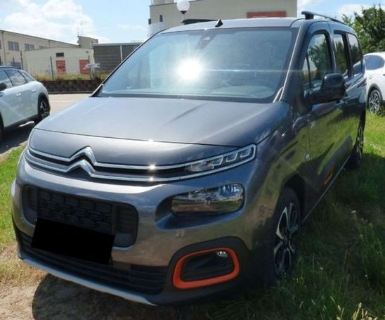 Citroen Berlingo XL PureTech 130 EAT8 SHINE 96 kW image number 8