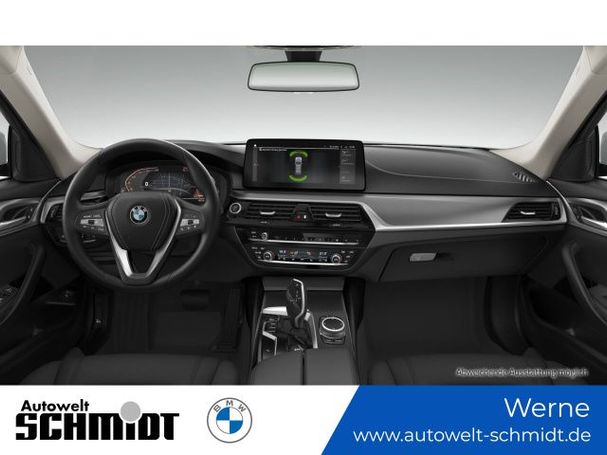 BMW 520d Touring 140 kW image number 4