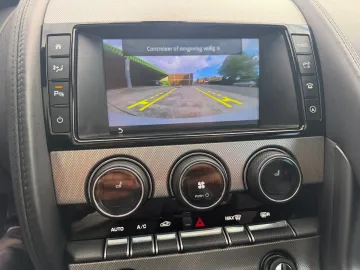 Car image 24