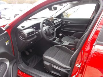 Car image 9