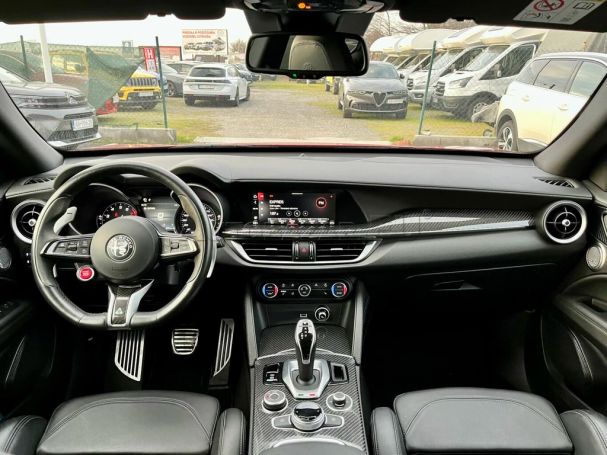 Alfa Romeo Stelvio V6 2.9 Quadrifoglio 375 kW image number 15