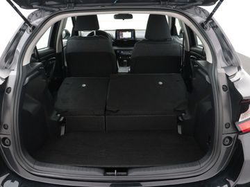 Car image 37