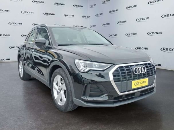 Audi Q3 35 TDI S tronic Business 110 kW image number 2