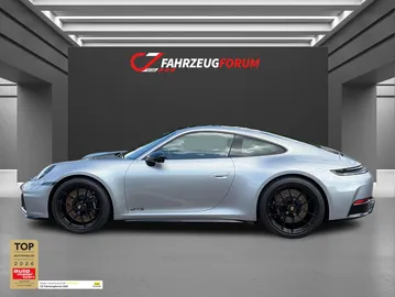 Car image 30