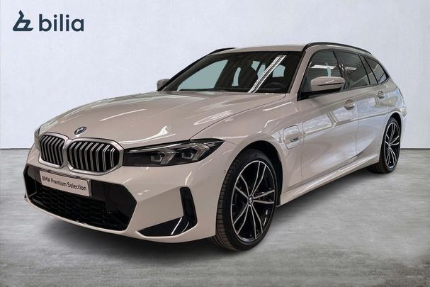 BMW 330e Touring xDrive M Sport 216 kW image number 1