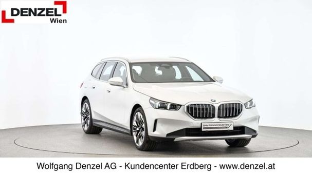 BMW 520d Touring xDrive 145 kW image number 2