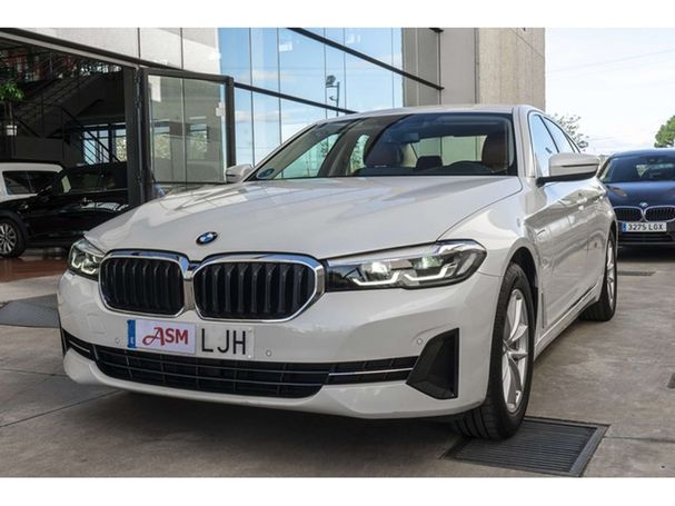 BMW 530 e 215 kW image number 30