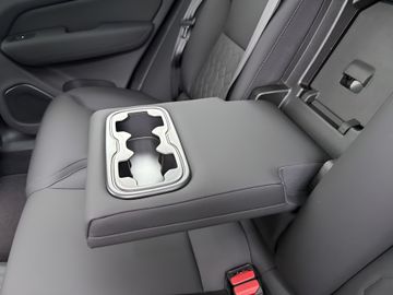 Car image 44