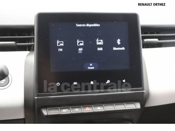 Renault Clio TCe 140 Techno 103 kW image number 24