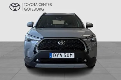Car image 2