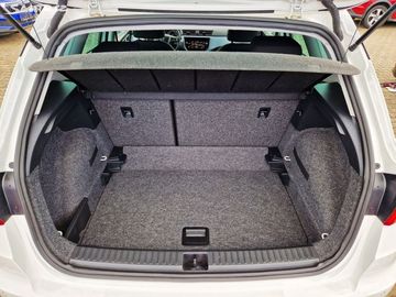 Car image 31