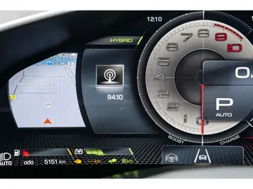 Car image 33