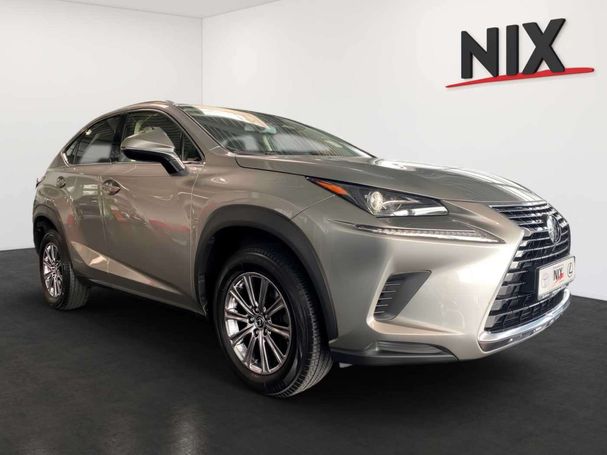 Lexus NX 300 H 145 kW image number 2