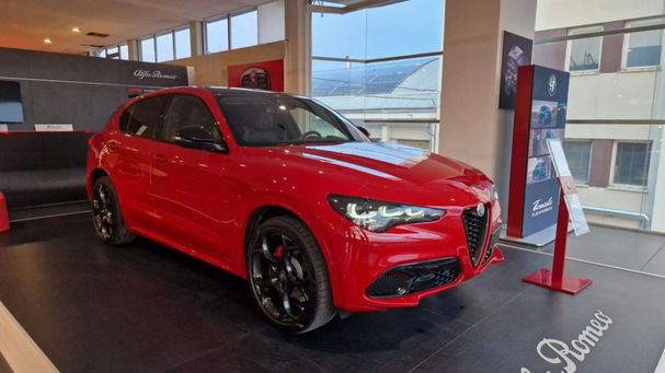 Alfa Romeo Stelvio 2.2 Diesel AT8 Q4 154 kW image number 2