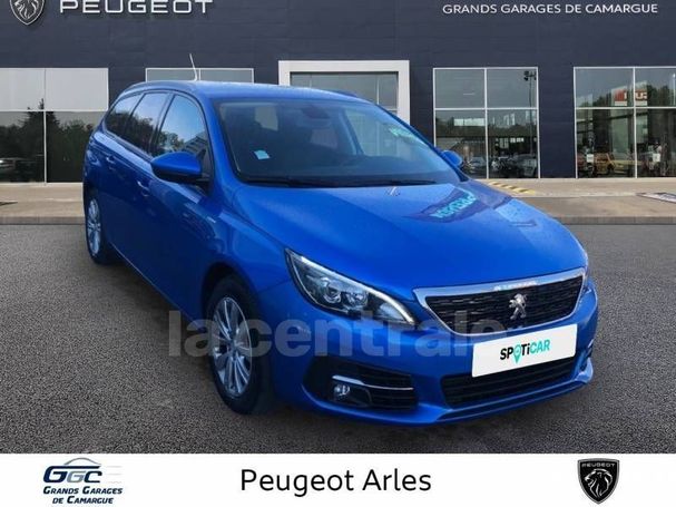 Peugeot 308 SW PureTech 110 S&S Style 81 kW image number 3