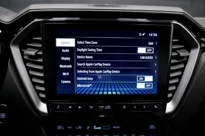 Car image 24