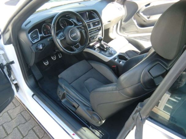 Audi A5 2.0 TDI quattro S-line Sport Cabrio 140 kW image number 20