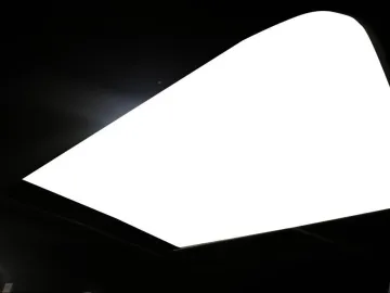 Car image 37
