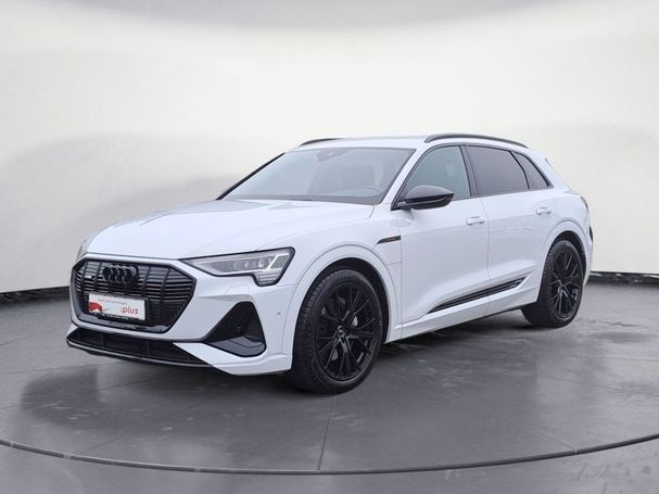 Audi e-tron 50 quattro S-line 230 kW image number 1