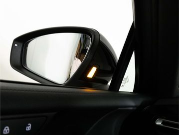 Car image 41