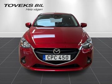 Car image 3