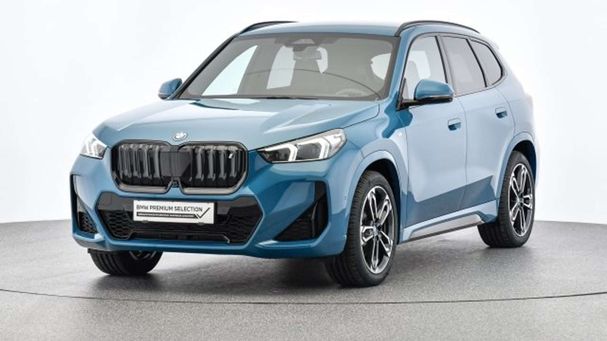 BMW iX1 xDrive30 200 kW image number 1