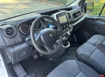 Car image 27