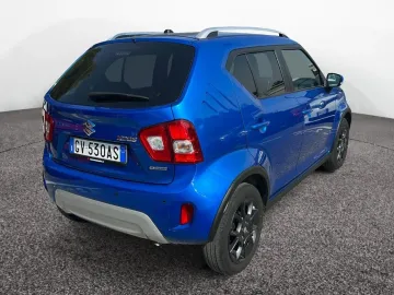 Car image 5