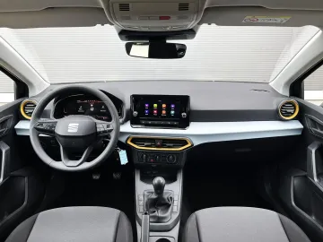 Car image 5