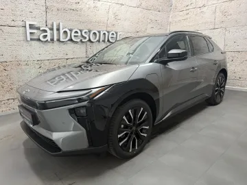 Car image 2