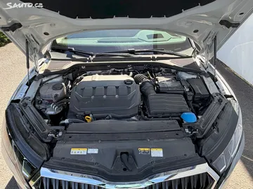 Car image 35