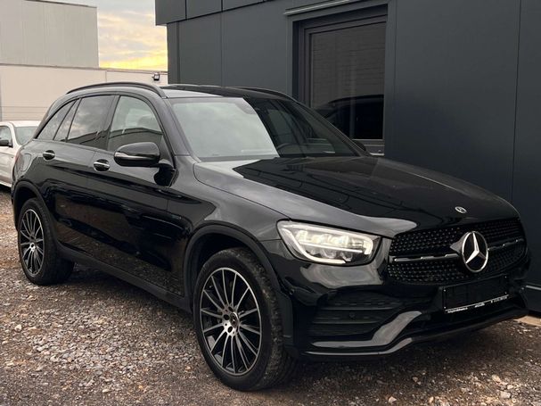 Mercedes-Benz GLC 300 de 225 kW image number 6