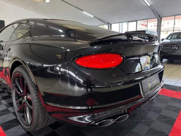 Car image 40